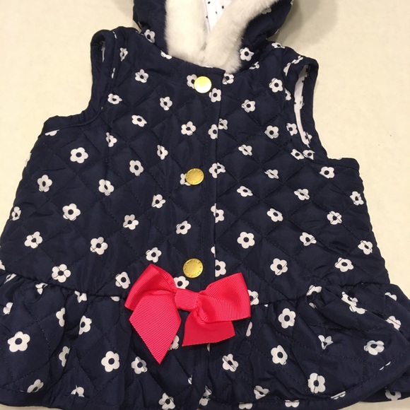 Baby Blue Puffer Vest - Picture 2 of 4